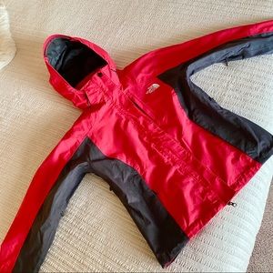 Women’s Waterproof Jacket by The north face!